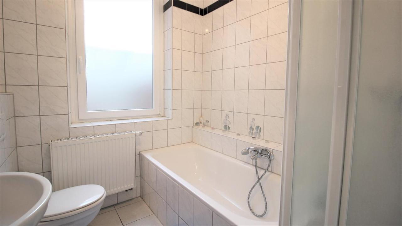 Privatzimmer Nahe Bahnhof Und City Würzburg Exterior foto